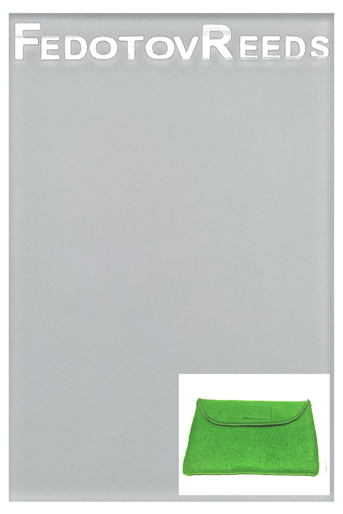 Стекло для шлифовки тростей FedotovReeds, в зеленом чехле
