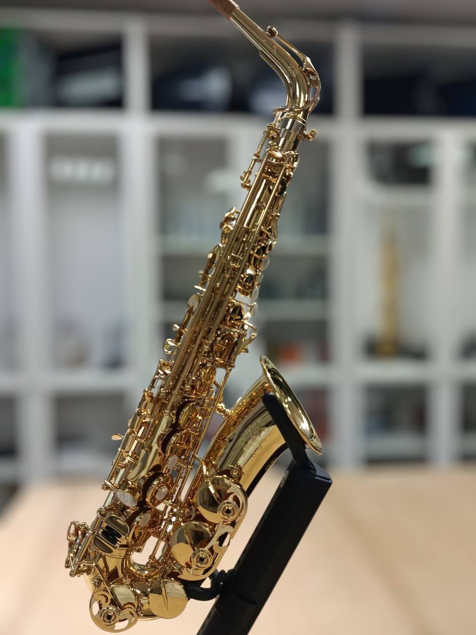 Альт-саксофон XYZ - Доценко и Ко. модель Accent, прозрачный лак