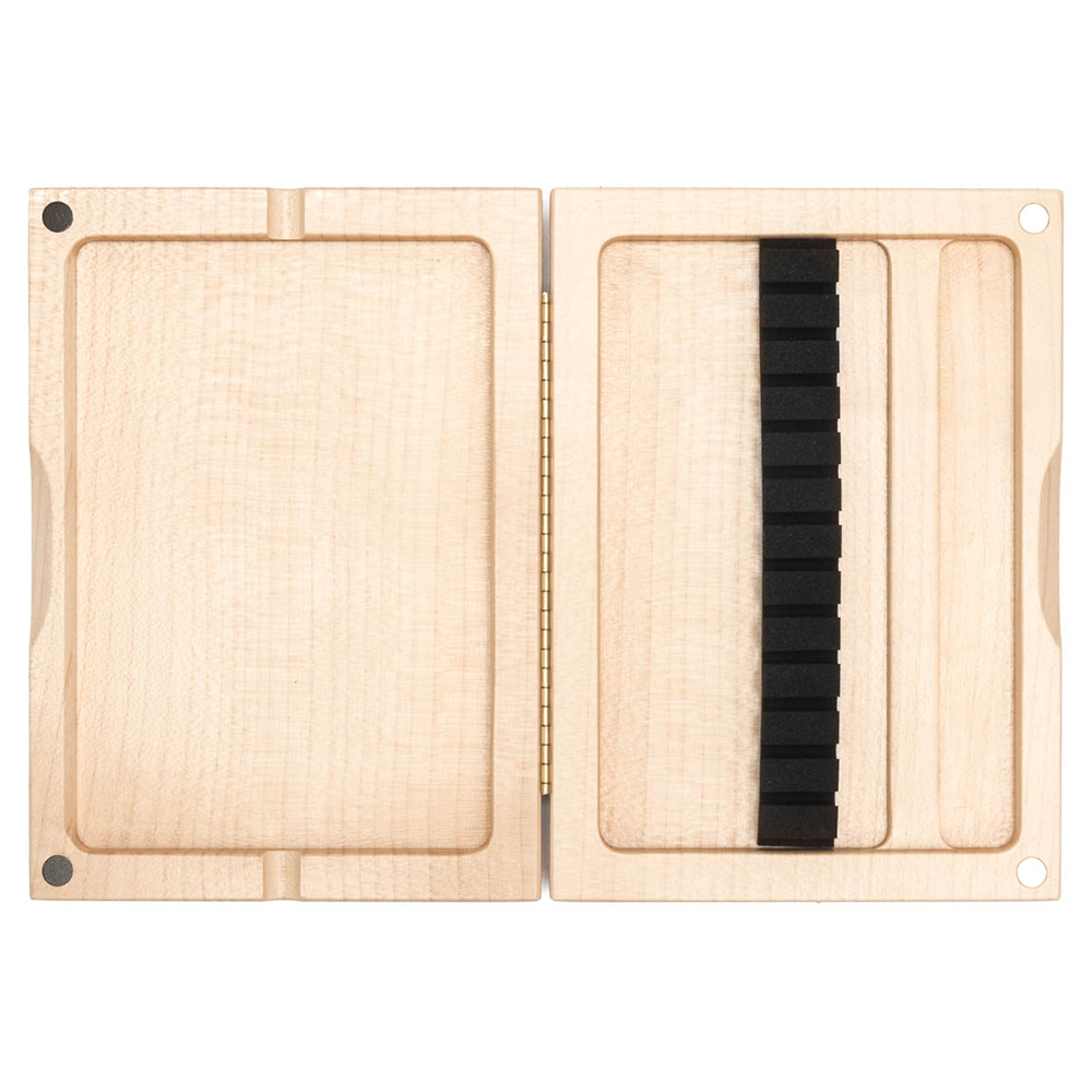 Футляр для тростей Гобоя Reeds 'n Stuff, на 12 тростей, с магнитным замком, клён