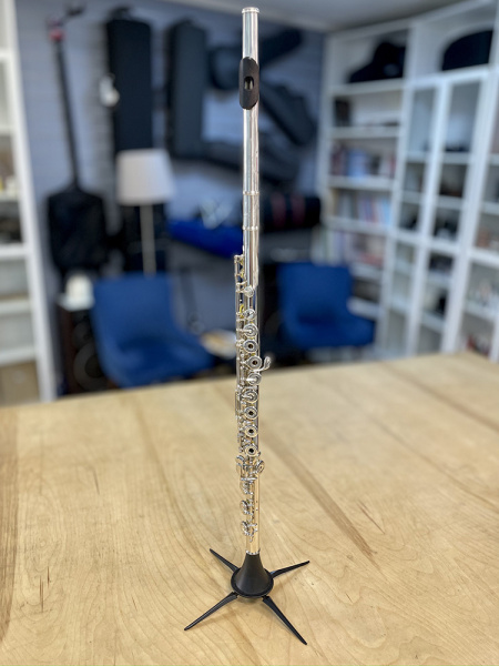 Флейта Tomasi serie 09-L-GR-B 3105, студенческая, с резонаторами, не в линию, E-механика