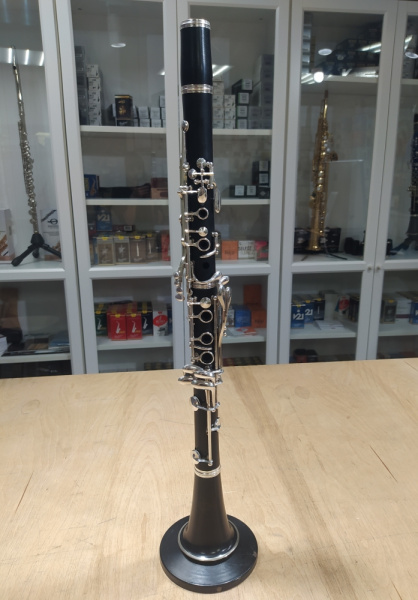 Кларнет Bb Buffet Crampon E11, студенческий, 17 клапанов