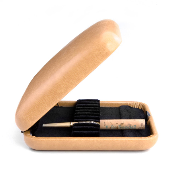 Футляр для тростей Гобоя Reeds 'n Stuff, на 10 тростей, пластик с имитацией кожи, бежевый